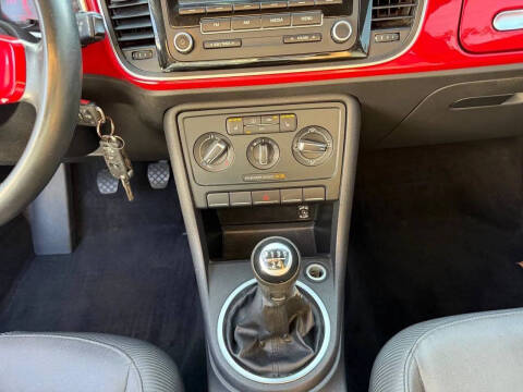 2013 Volkswagen Beetle