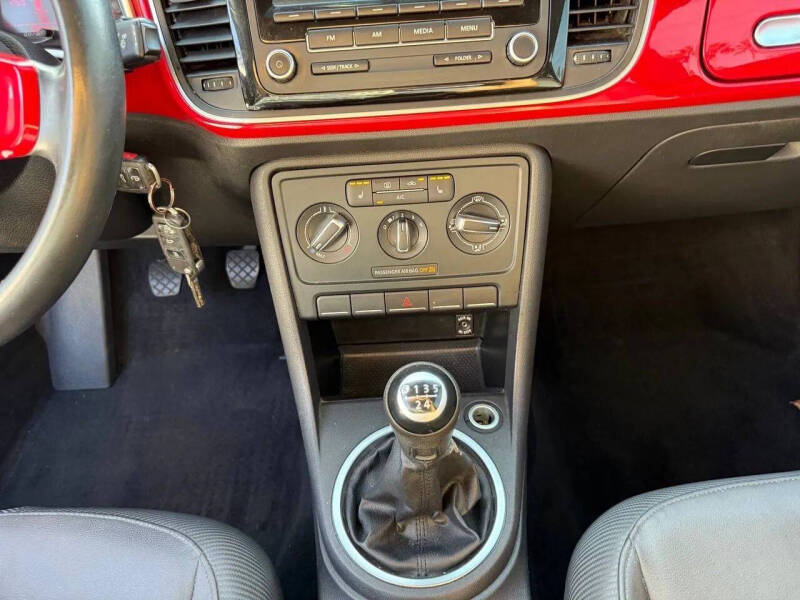 2013 Volkswagen Beetle