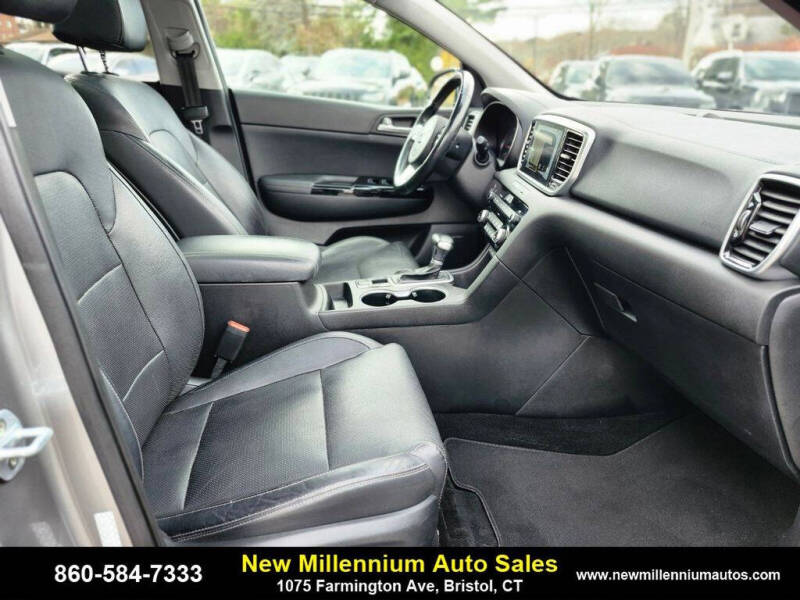 2020 Kia Sportage EX