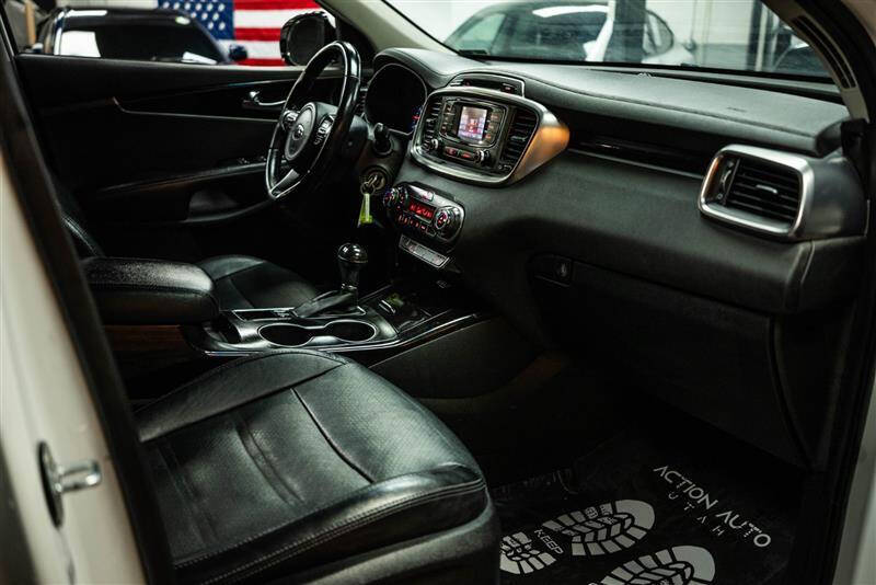 2016 Kia Sorento EX V6