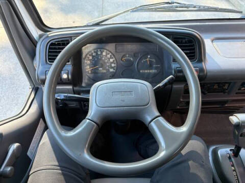 2003 GMC W4500