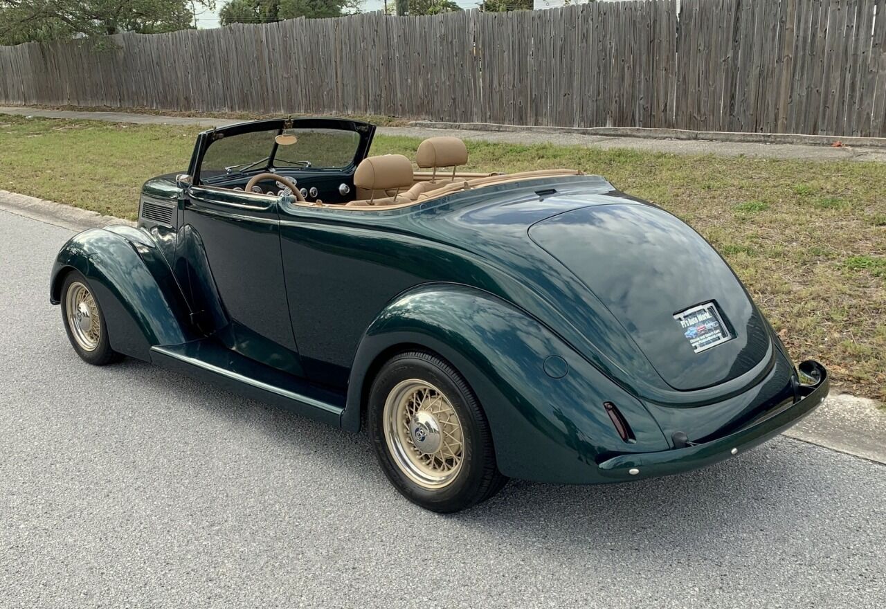 1937 Ford Cabriolet 28
