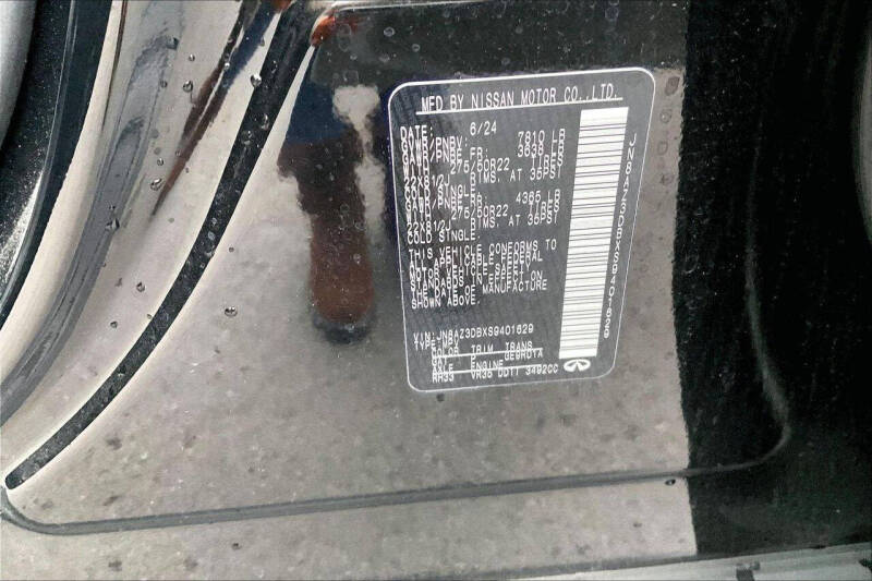 2025 Infiniti QX80 Sensory