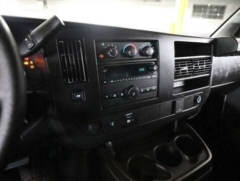 2024 GMC Savana 2500