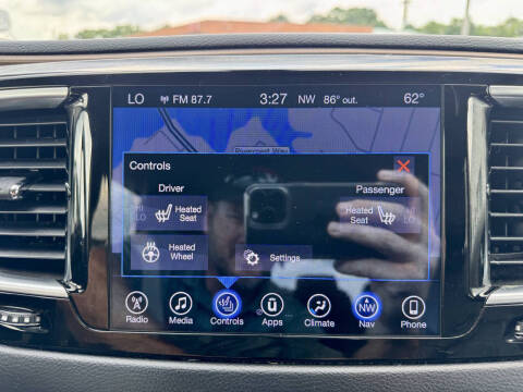 2017 Chrysler Pacifica Touring-L Plus