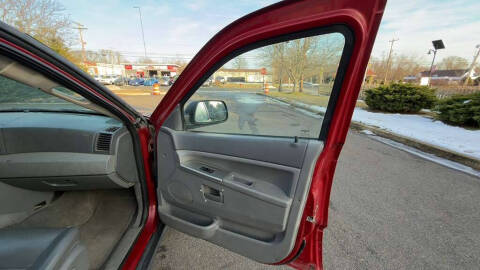 2006 Jeep Grand Cherokee Laredo