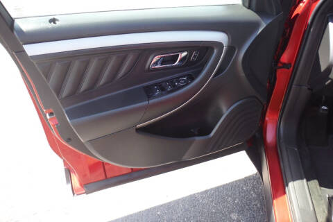 2015 Ford Taurus SEL