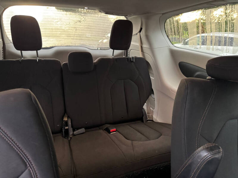 2017 Chrysler Pacifica Touring