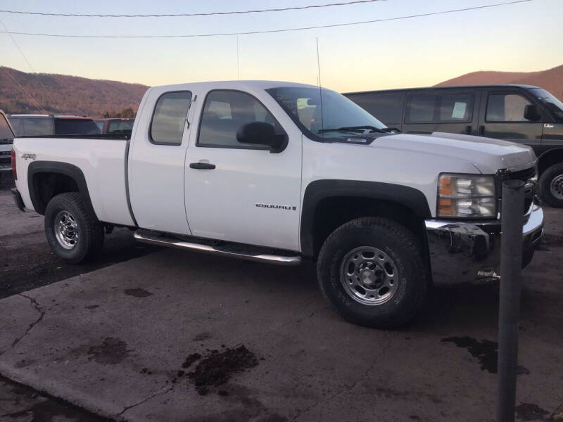 2009 Chevrolet Silverado 2500HD for sale at Troy's Auto Sales in Dornsife PA
