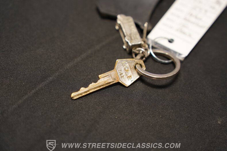 1977 Dodge D100 Pickup