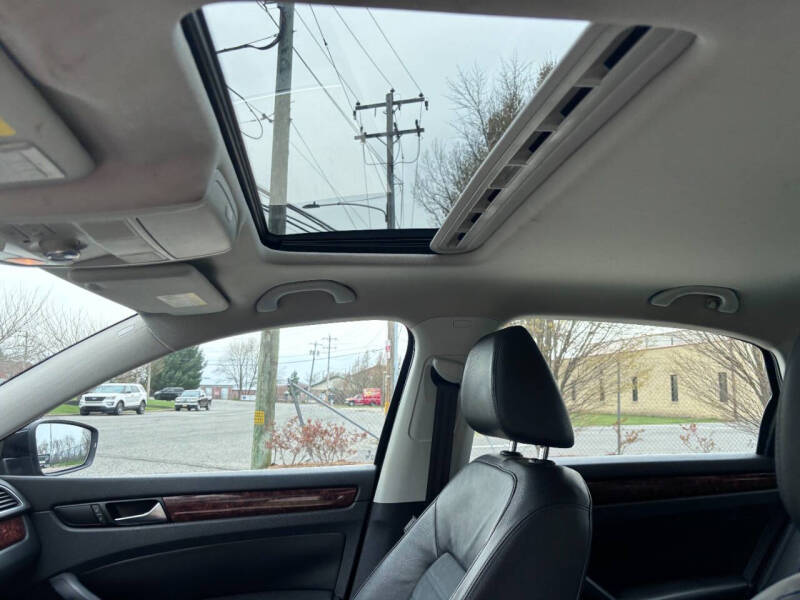 2013 Volkswagen Passat TDI SEL Premium