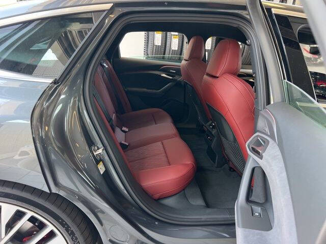 2025 Audi S6 Sportback e-tron quattro Premium Plus