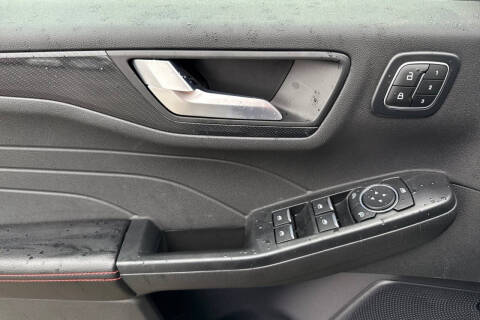 2024 Ford Escape ST-Line Elite