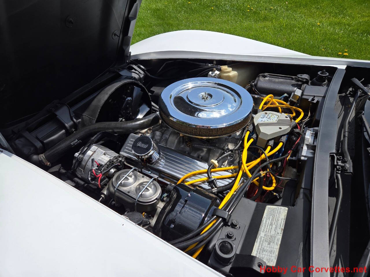 1976 Chevrolet Corvette 13