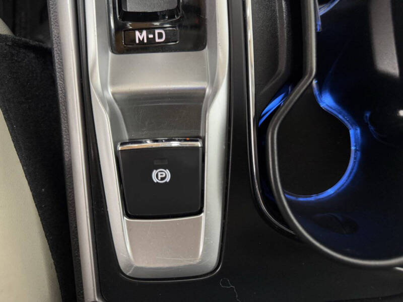 2021 Subaru Ascent Limited 8-Passenger