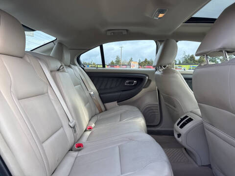 2010 Ford Taurus SEL