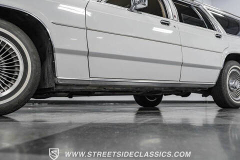 1990 Ford LTD Crown Victoria