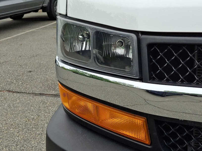 2024 Chevrolet Express 2500