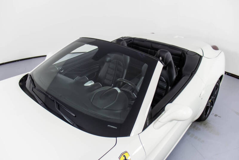 2017 Ferrari California T