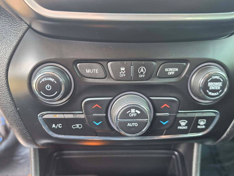 2019 Jeep Cherokee Altitude