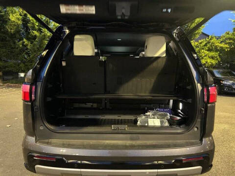 2025 Toyota Sequoia SR5