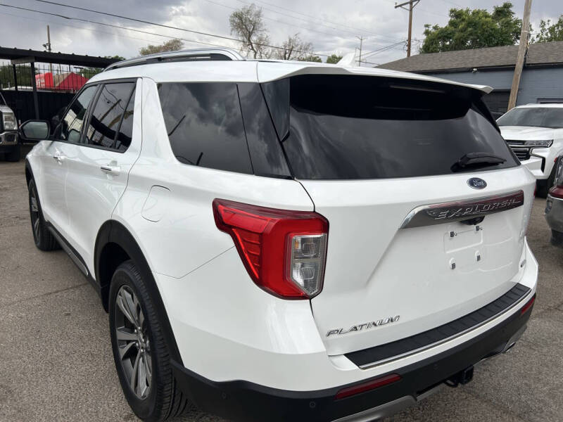 2020 Ford Explorer Platinum