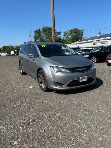 2019 Chrysler Pacifica for sale at ALL WHEELS DRIVEN in Wellsboro PA