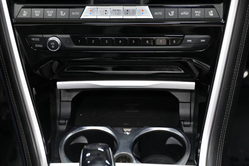 2020 BMW 8 Series 840i