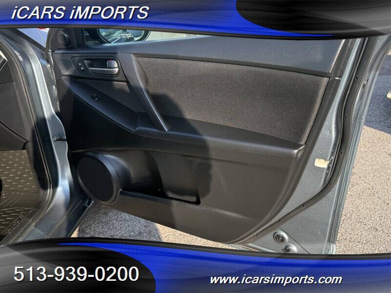 2012 Mazda MAZDA3 i Touring