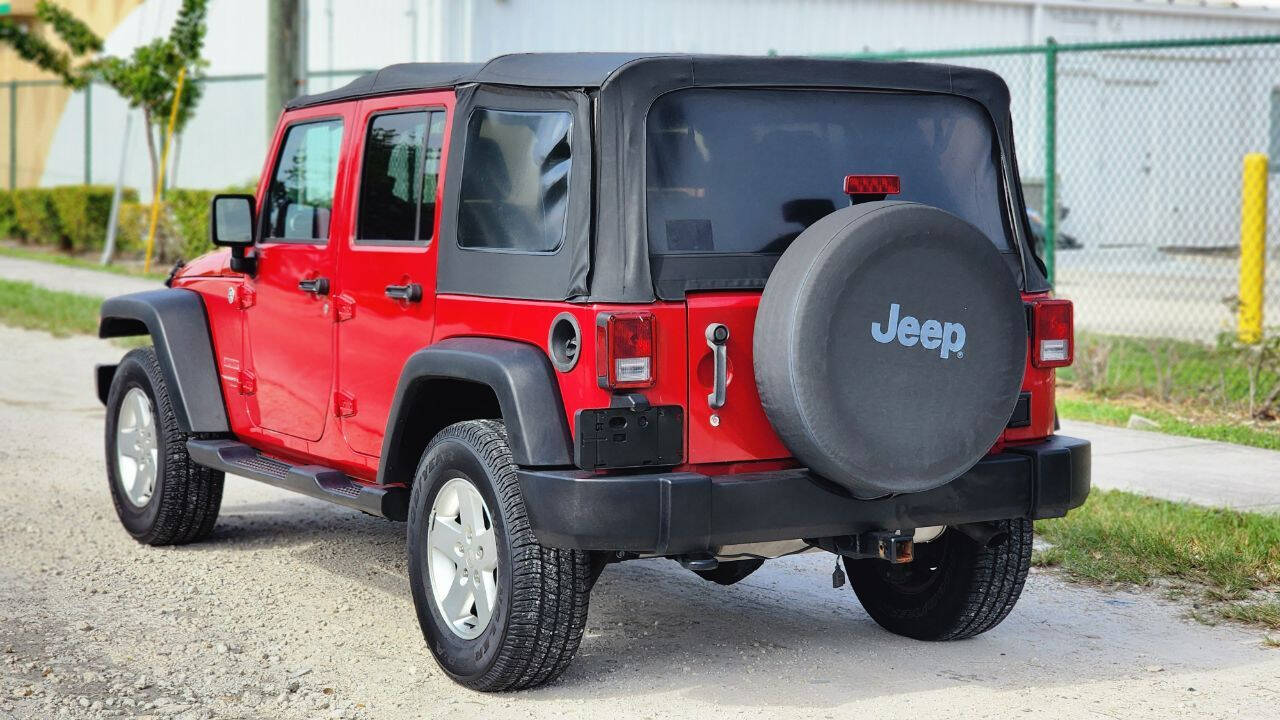 2011 Jeep Wrangler Unlimited  - $14,900