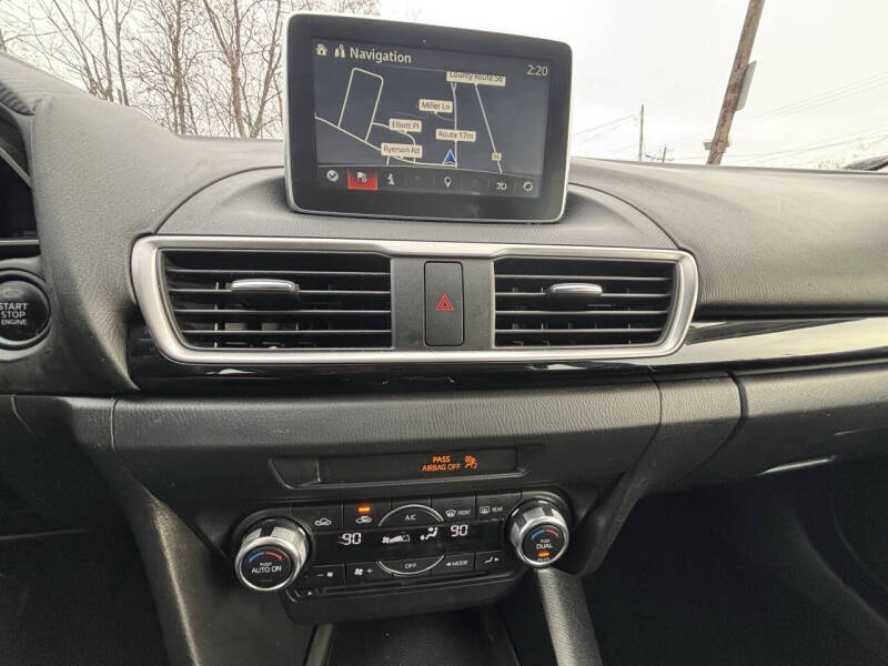 2016 Mazda MAZDA3 i Touring