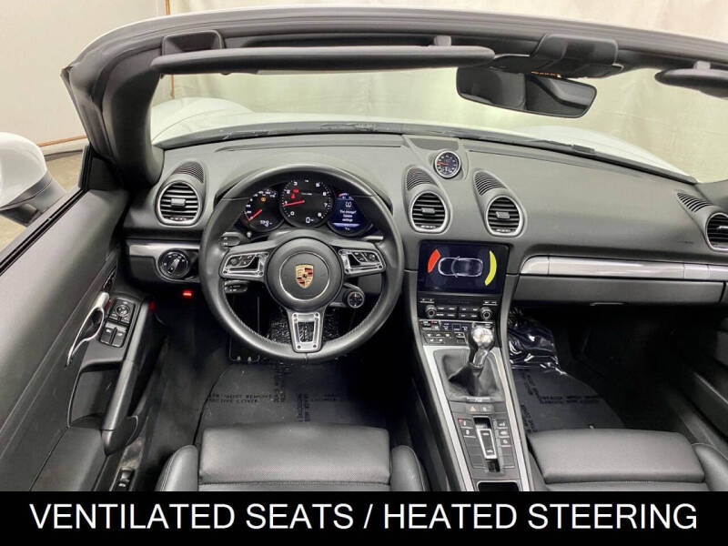 2025 Porsche 718 Boxster
