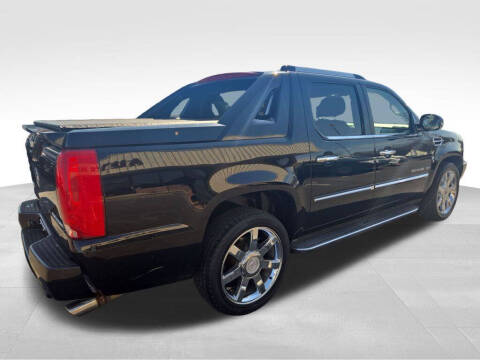 2011 Cadillac Escalade EXT Luxury