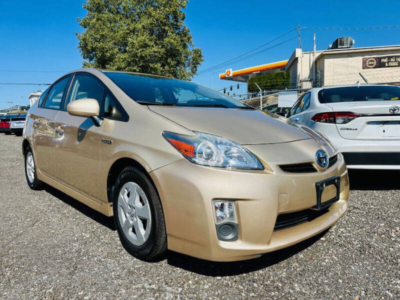 2011 Toyota Prius for sale at House Of Hybrids in Burien WA