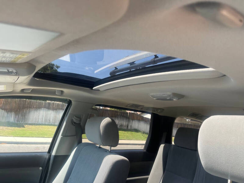 2016 Toyota Sequoia SR5