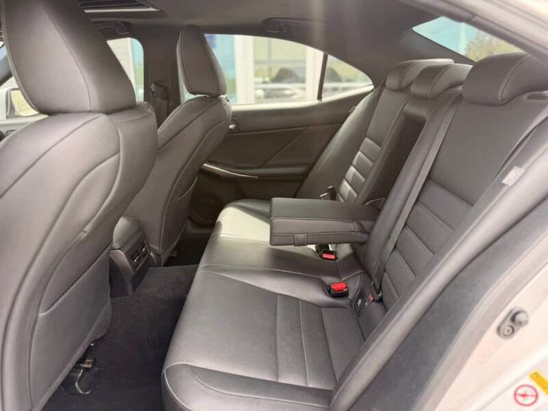 2015 Lexus IS 250