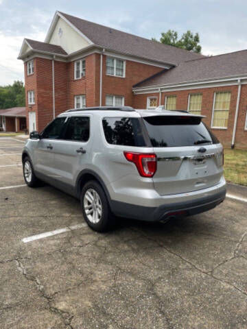 2016 Ford Explorer