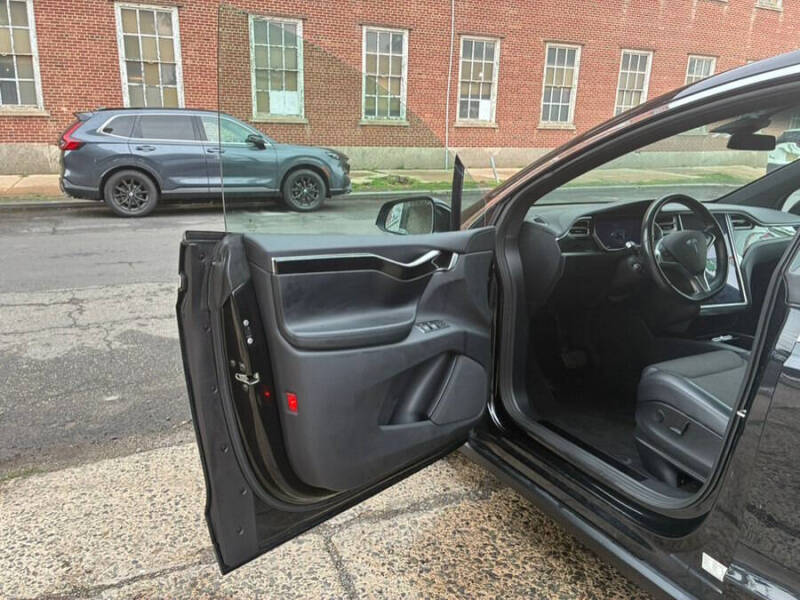 2018 Tesla Model X 75D
