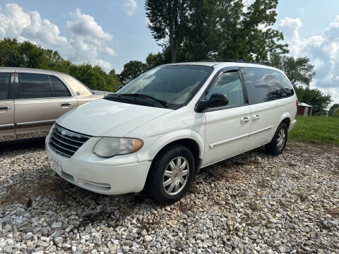 2007 Chrysler Town and Country for sale at AFFORDABLE USED CARS in Highlandville MO
