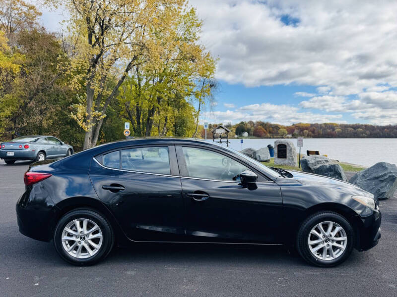 2015 Mazda MAZDA3 i Touring