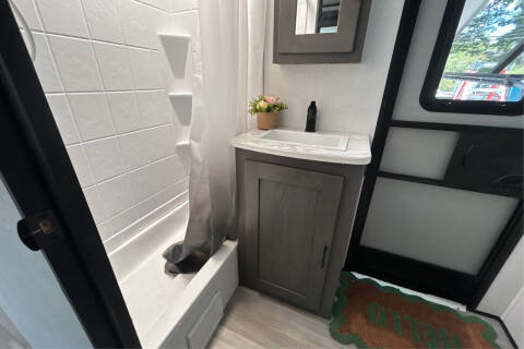 2021 Cruiser Embrace