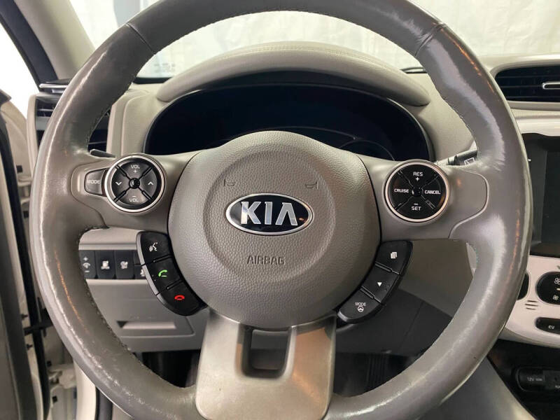 2017 Kia Soul EV +
