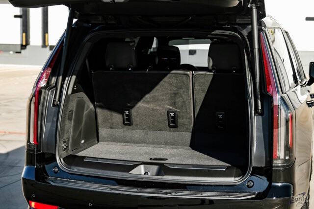 2023 Cadillac Escalade-V