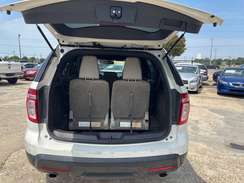 2011 Ford Explorer XLT