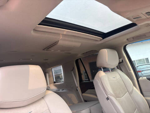 2017 Cadillac Escalade Premium Luxury