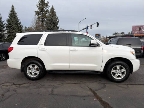 2016 Toyota Sequoia SR5