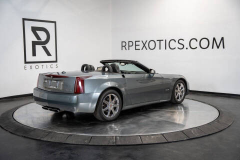 2004 Cadillac XLR