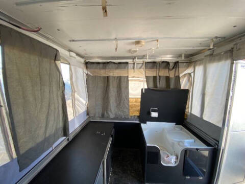 2005 Fleetwood RV E2