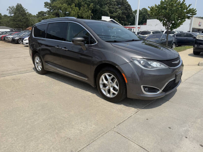 2020 Chrysler Pacifica Touring L 35th Anniversary