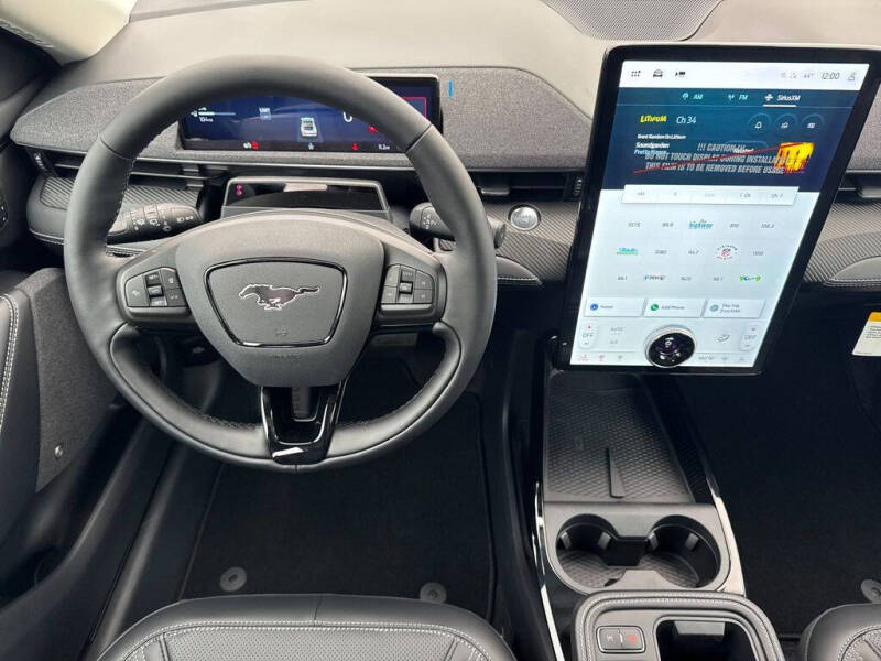 2025 Ford Mustang Mach-E Premium